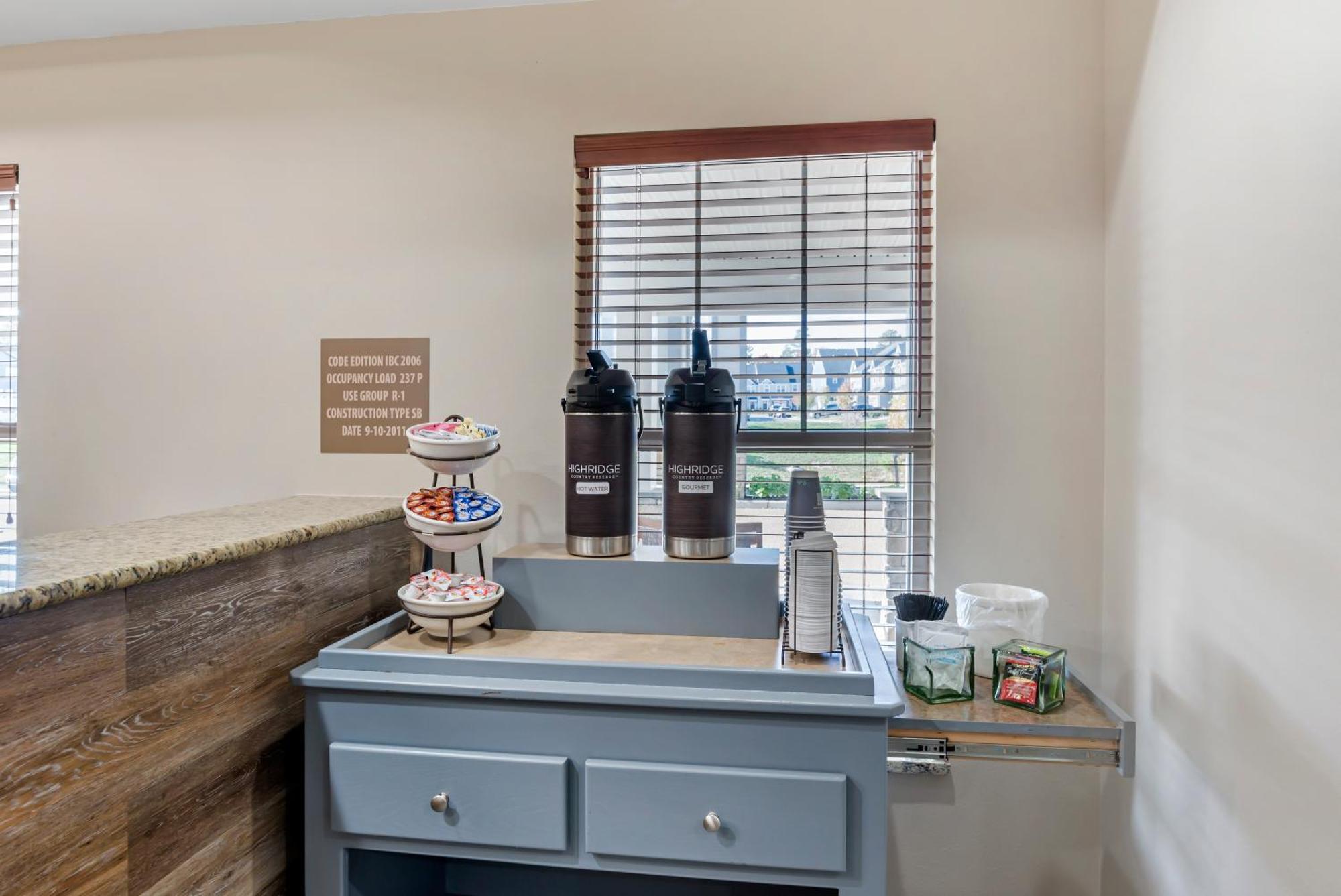 Country Inn & Suites By Radisson, Ashland - Hanover, Va Esterno foto